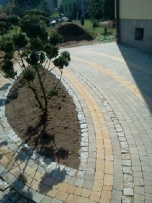 Brukmax: image 3 0f 135 thumb